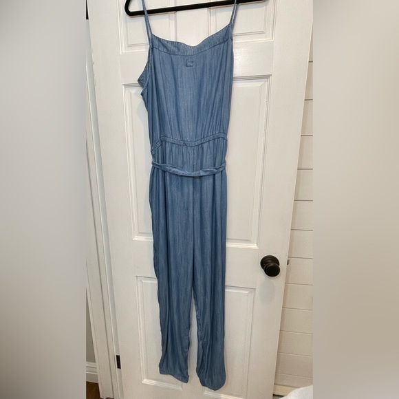 Gap Jumpsuit Size L - Picture 2 of 4
